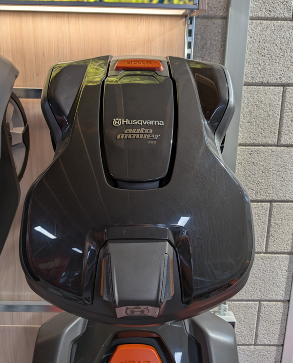 Uitverkoop Husqvarna Automower 305, 310Mll & 315Mll