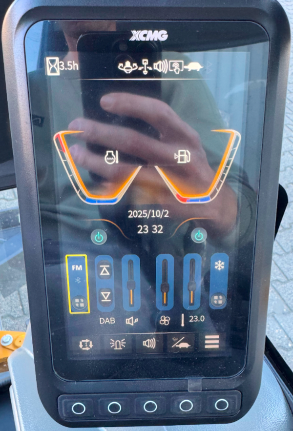 XCMG XE27E PRO | minigraver | 2.7 tonner binnendraaier