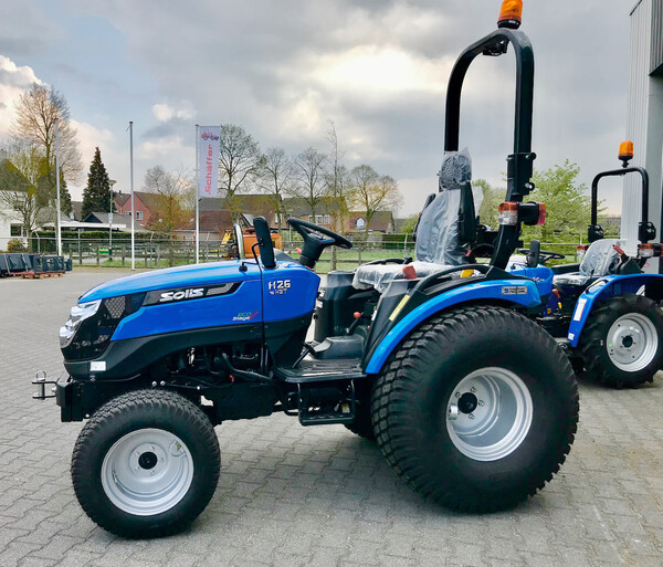 Solis H26 tractor