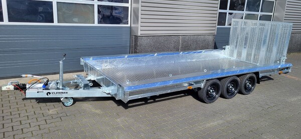 Vlemmix Machinetransporters | €3.400