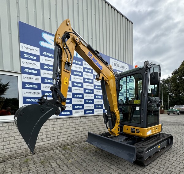 XCMG XE27E | minigraver | 2.8t binnendraaier | € 31.850