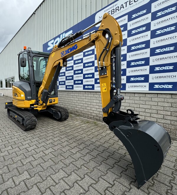 XCMG XE27E | minigraver | 2.8t binnendraaier | € 31.850